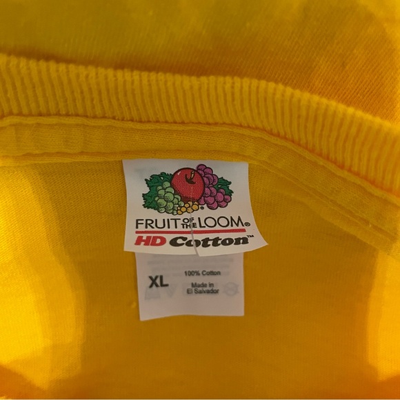 ⭐️ 4/$20 Fruit of the Loom t-shirt NWOT - Picture 5 of 7